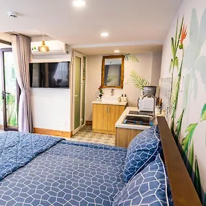 Cherry - Thao Dien Centre ***** Ho Chi Minh City